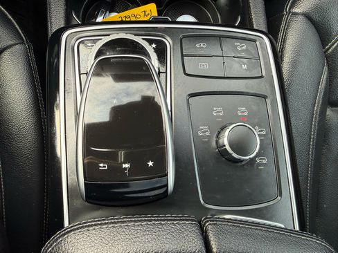 Used 2018 Mercedes-Benz GLS 450 4MATIC image 24