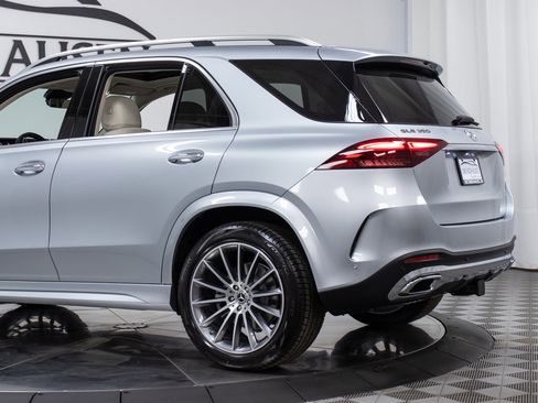 Used 2025 Mercedes-Benz GLE 350 4MATIC image 30