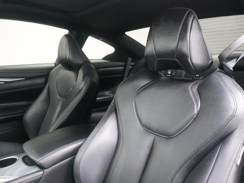 Used 2018 INFINITI Q60 3.0t Luxe RWD image 10