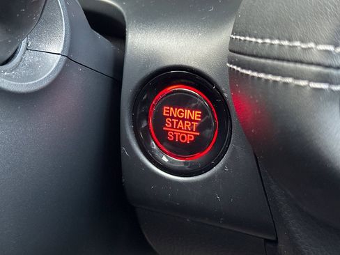 Used 2024 Honda HR-V EX-L image 33