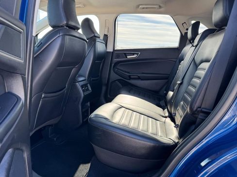 Used 2024 Ford Edge SEL image 10