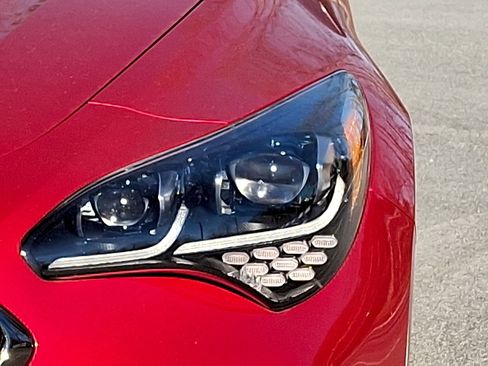 Used 2020 Kia Stinger GT image 9