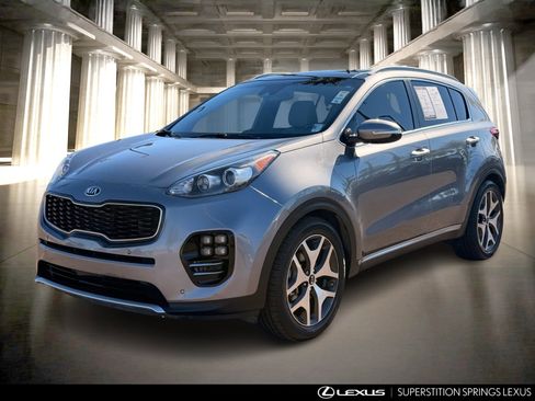 Used 2017 Kia Sportage SX image 9