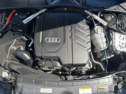 Used 2025 Audi A5 2.0T Premium Plus w/ Convenience Plus Package image 11