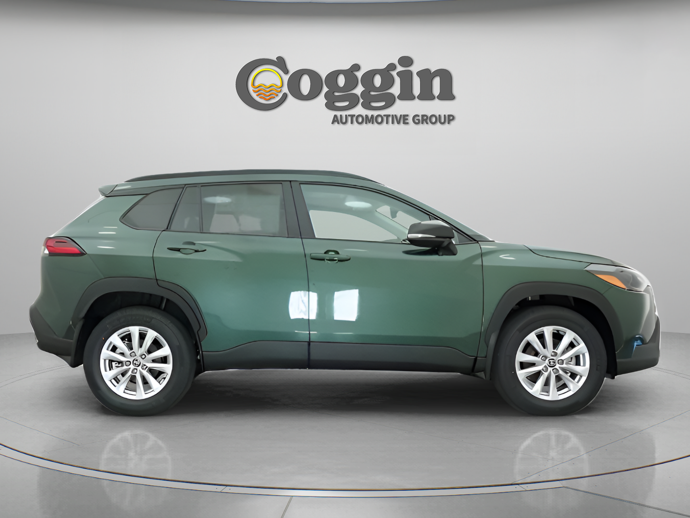 Certified 2026 Toyota Corolla Cross LE w/ Moonroof Package FWD image 28