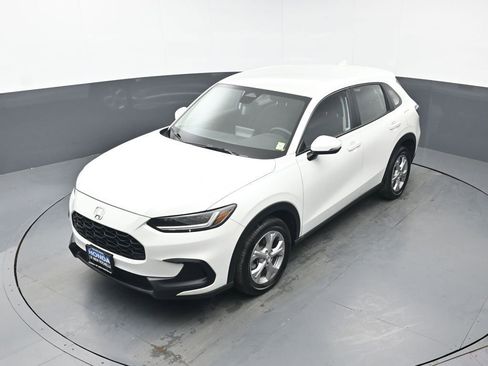 Used 2023 Honda HR-V LX image 31