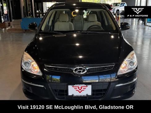 Used 2010 Hyundai Elantra GLS FWD image 4