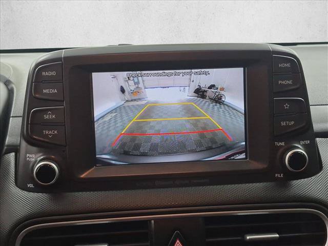 Used 2020 Hyundai Kona Limited AWD/4WD image 14