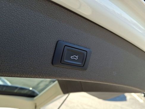 Used 2015 Audi Q5 2.0T Premium Plus w/ Technology Package image 28