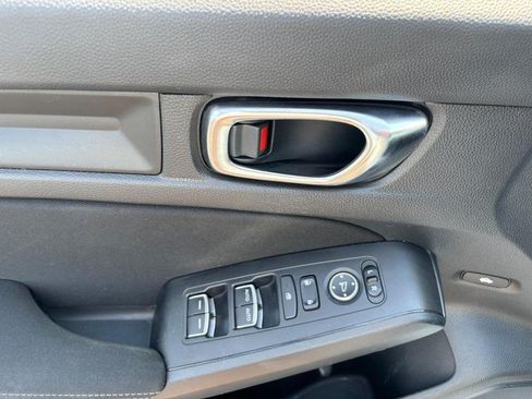 Used 2022 Honda Civic Sport image 15