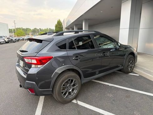 Used 2018 Subaru Crosstrek 2.0i Premium AWD/4WD image 3