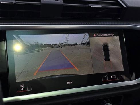 Certified 2025 Audi Q3 2.0T Premium Plus w/ Premium Plus Package image 24