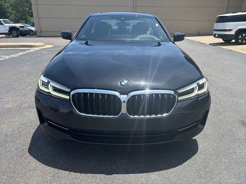 Used 2023 BMW 530i w/ Premium Package RWD image 2