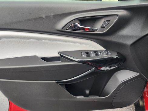 New 2026 Chevrolet Trax LT w/ LT Convenience Package image 23