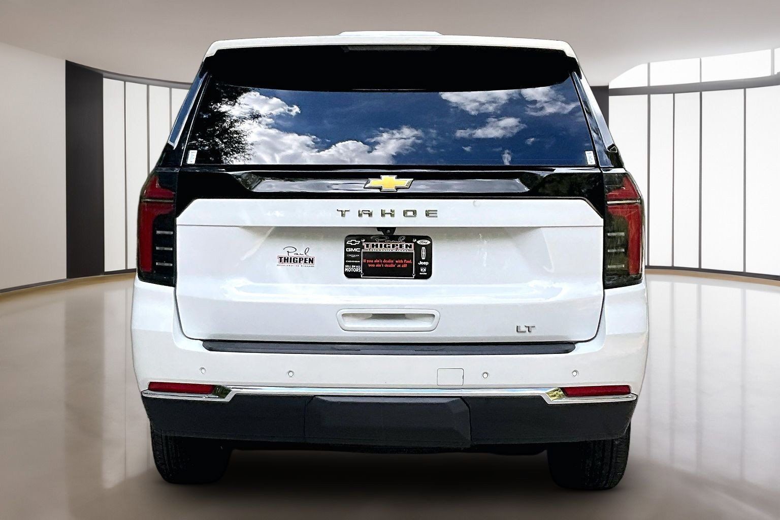Used 2025 Chevrolet Tahoe LT RWD image 6