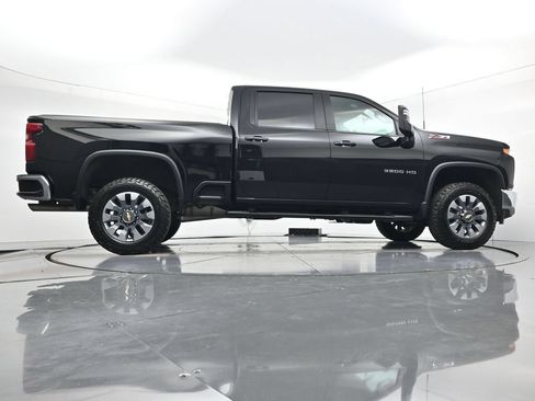 Used 2023 Chevrolet Silverado 3500 LT w/ Convenience Package AWD/4WD image 31