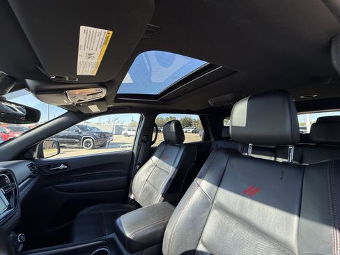 Used 2024 Dodge Durango GT image 25