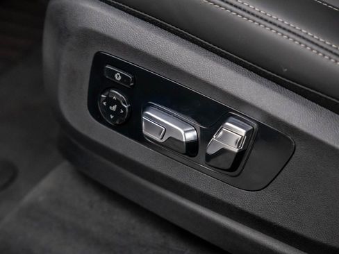 New 2026 BMW X5 M60i image 16