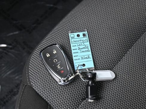Used 2023 Chevrolet Traverse LT FWD image 20