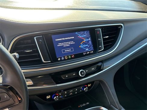 Certified 2022 Buick Enclave Premium image 20