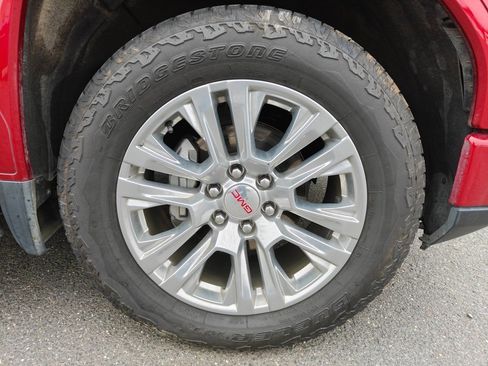 Used 2024 GMC Sierra 1500 Denali w/ Technology Package image 25