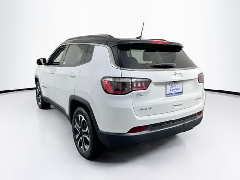 Used 2022 Jeep Compass Limited AWD/4WD image 7