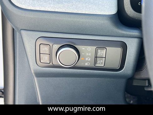 New 2026 Ford Maverick XLT image 20