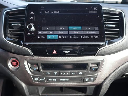 Used 2024 Honda Ridgeline Sport image 21