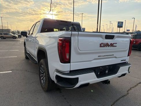 Used 2022 GMC Sierra 1500 AT4 w/ AT4 Premium Package image 5