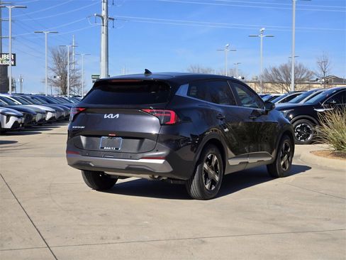 New 2026 Kia Sportage LX w/ LX Convenience Package image 4