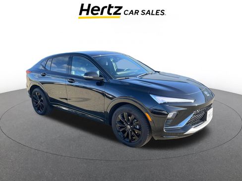 Used 2025 Buick Envista Sport Touring image 1