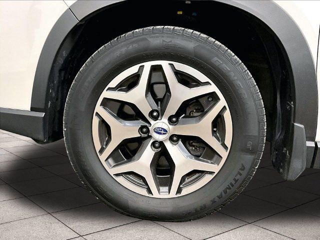 Used 2021 Subaru Forester Premium AWD/4WD image 8