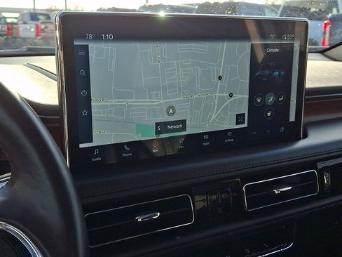 Used 2022 Lincoln Nautilus Reserve w/ Equipment Group 201A image 23