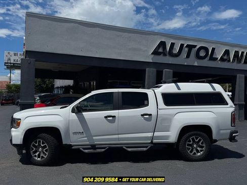 Used 2022 GMC Canyon AT4 AWD/4WD image 4