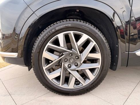 Used 2021 Hyundai Santa Fe Calligraphy image 16