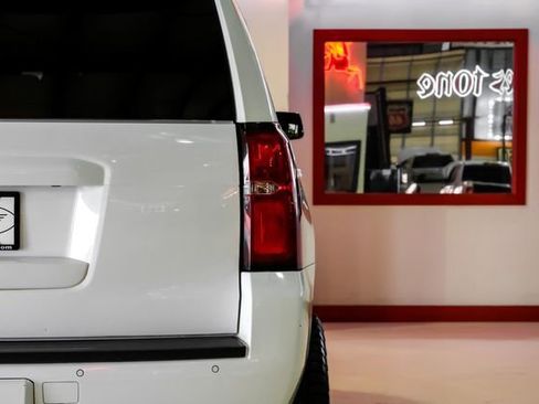 Used 2019 Chevrolet Tahoe LT AWD/4WD image 49