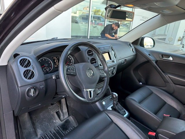 Used 2016 Volkswagen Tiguan S AWD/4WD image 6