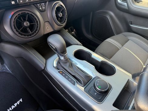 Used 2023 Chevrolet Blazer LT image 13