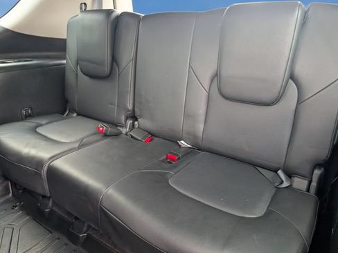 Used 2021 Nissan Armada SL w/ Captain's Chairs Package RWD image 14