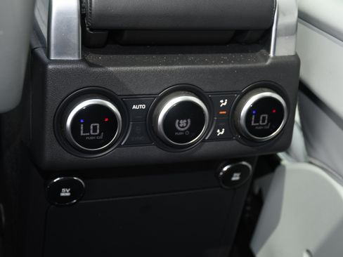 Used 2019 Land Rover Discovery HSE Luxury AWD/4WD image 21