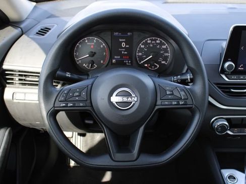 New 2025 Nissan Altima 2.5 S image 13