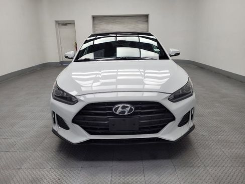 Used 2020 Hyundai Veloster 2.0 Premium image 15