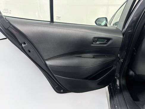 Used 2025 Toyota Corolla LE FWD image 25