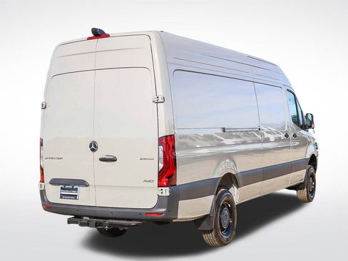New 2026 Mercedes-Benz Sprinter 2500 image 8