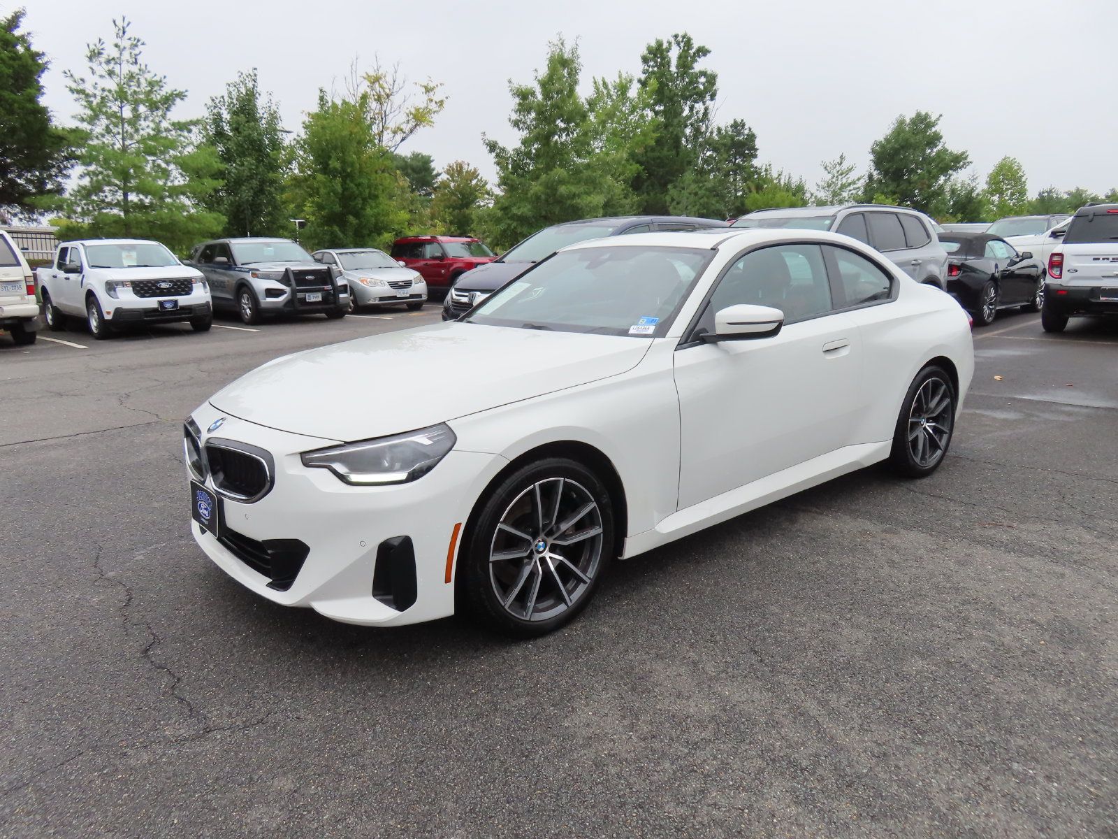 Used 2024 BMW 230i xDrive Coupe w/ Convenience Package AWD/4WD image 3