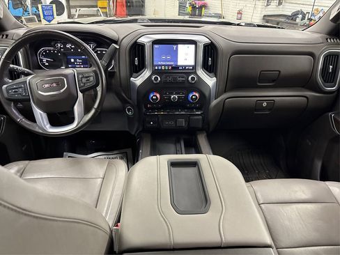 Used 2019 GMC Sierra 1500 SLT w/ SLT Premium Plus Package AWD/4WD image 21