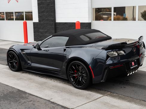 Used 2016 Chevrolet Corvette Z06 w/ 3LZ Preferred Equipment Group image 60