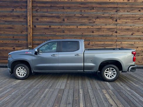 Used 2020 Chevrolet Silverado 1500 LT w/ Convenience Package AWD/4WD image 3