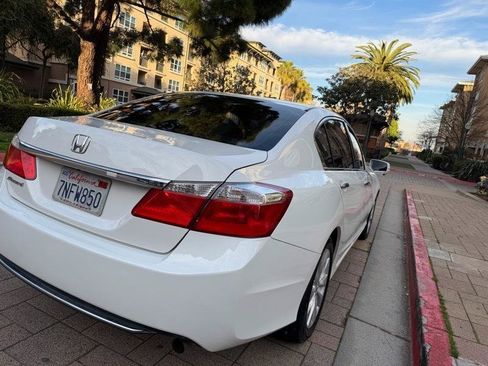 Used 2015 Honda Accord EX image 16