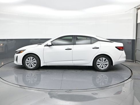 New 2025 Nissan Sentra S image 4